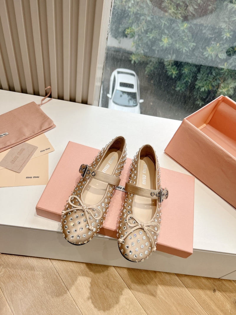 Miu Miu flat shoes